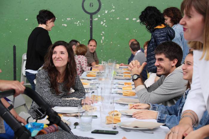 Jana eta edana, festarako ai 23 1499004925246