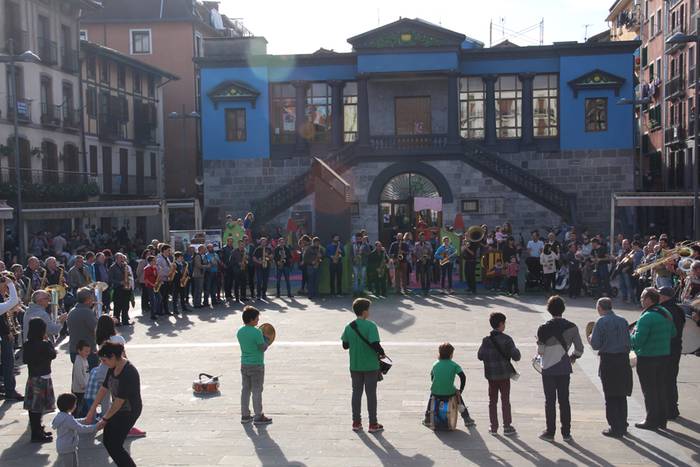 bonberenea 18 urteurrena 2015 21 1450547921263