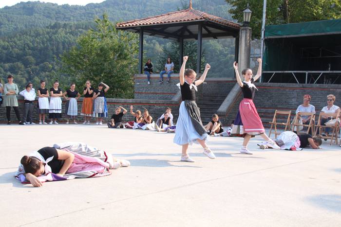 ALKIZAKO JAIAK 2017. DANTZA  19 1504889403724