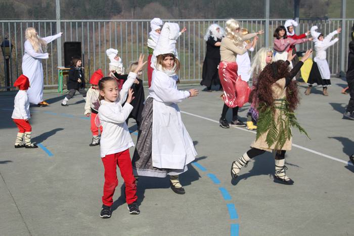 Altzo eskola inauteriak 2017 19 1487872984132