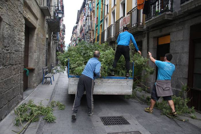 Lizarrez apaindutako kaleeta 2 1498311173093