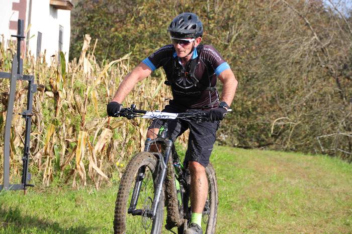 olarrain auzoa abraham olano 48 1572182928480