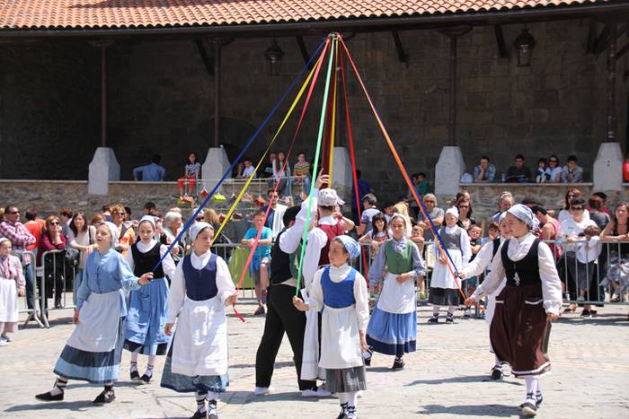 Artisau eta janari azoka iruran 1 1465128720454