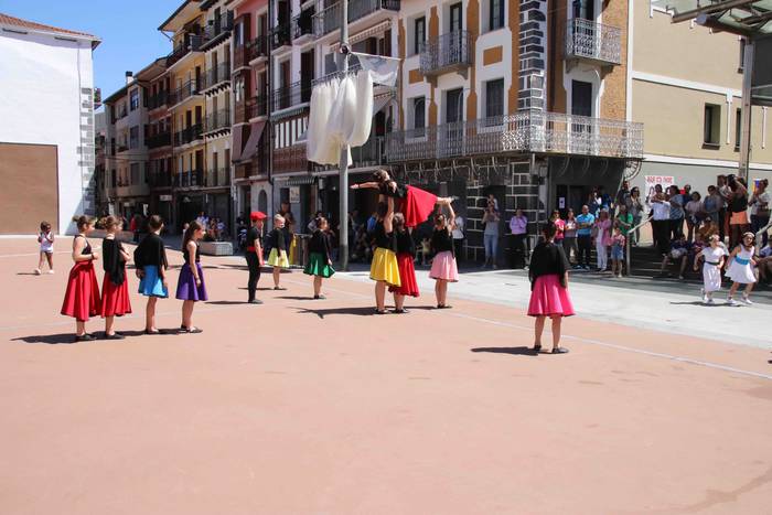 Senidetze Eguna Segundo Mont 23 1559413927422