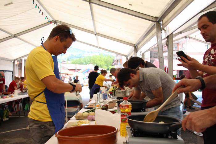 Dena kabitzen da auzoko karp 28 1530359398023