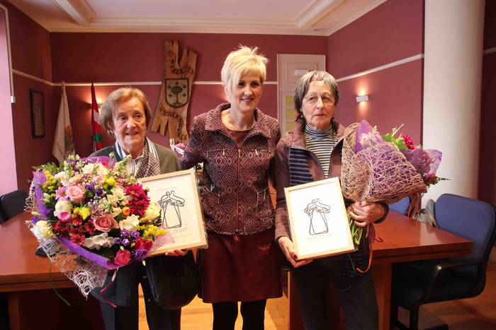 Lehen zinegotzi emakumeei om 1 1552136919410