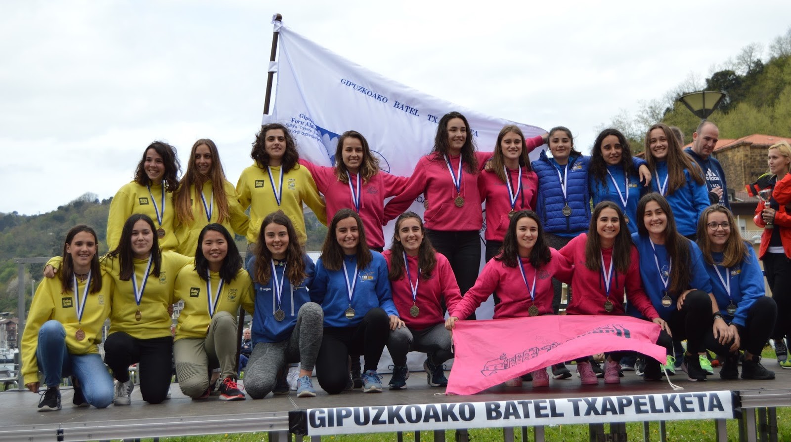 Banderarik ez, baina lau domina eskuratu ditu TAKek Gipuzkoako Batel Txapelketan