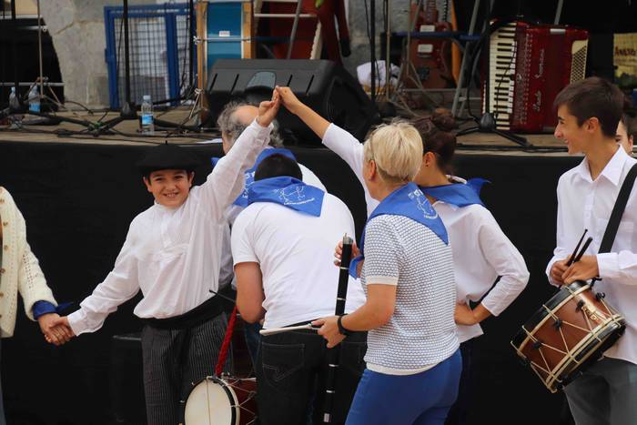 Euskal dantzek harrobia dute 20 1567950043117