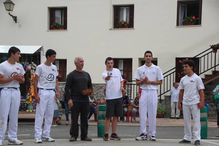 Puzgarriak, pilota eta karta 46 1501613944792