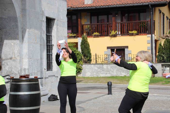 Emakumeek dantzan jarri dute 44 1552145626148