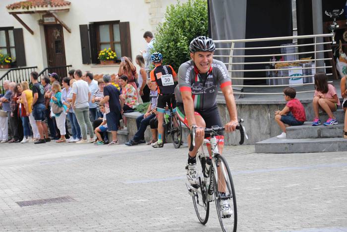 Pikoa da amabirjin eguneko b 48 1565872658102