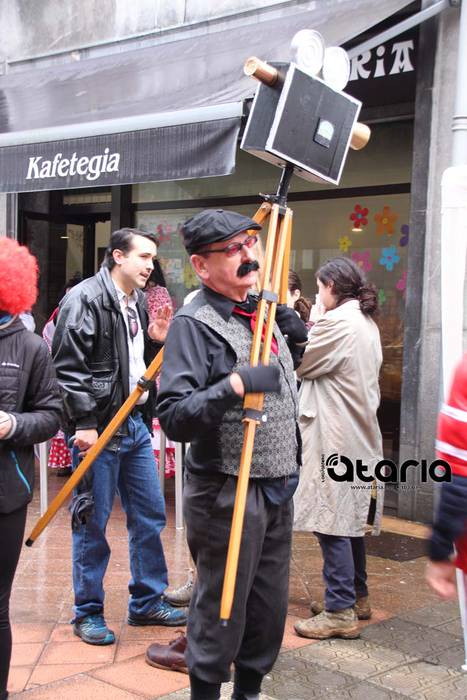 Irudimenak gainezka egin du 484 1518367577751