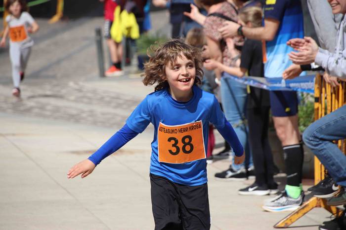 VI. Asteasuko Elkartasun Kro 17 1648311691398