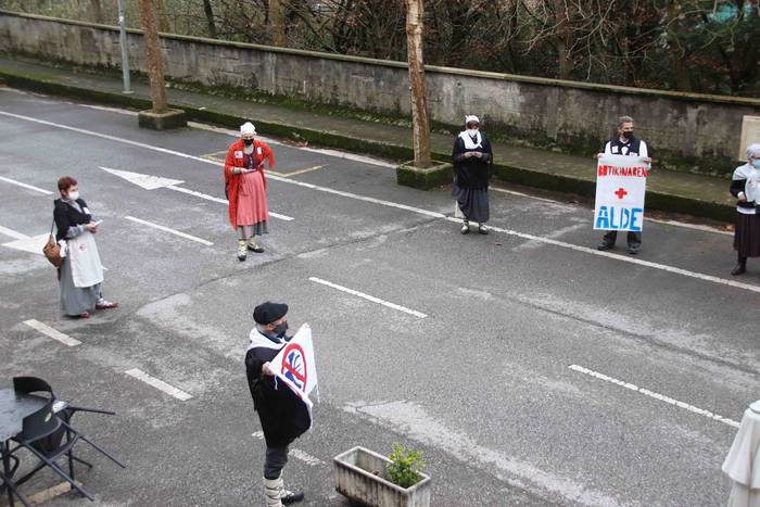 Gutuna eta ikatza Tolosako U 16 1608816480883