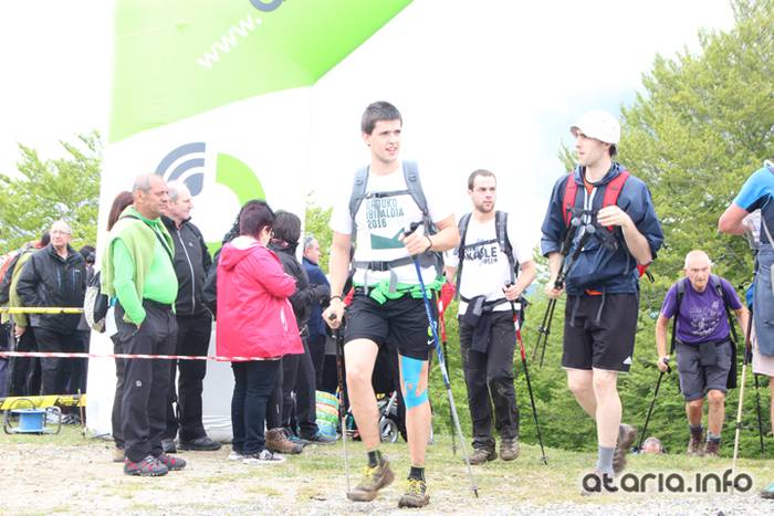 San Migeleko ataria, XIV Orduak 200 1464544344082