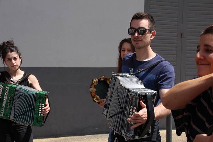 Muskerraren eguna Asteasun 30 1495373385490