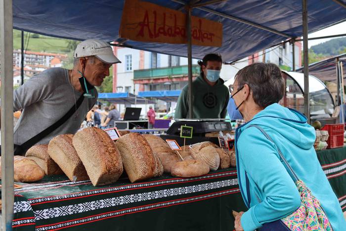 Ibarrako azoka bueltan da 26 1632048957735