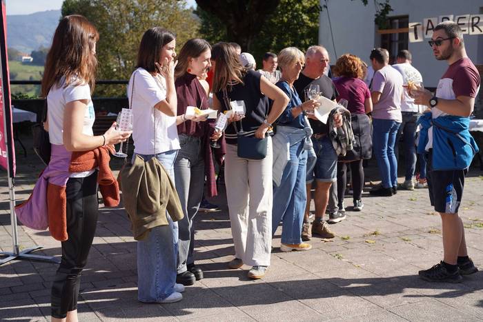 Sagar uzta festa jendetsua 18 1760790635207