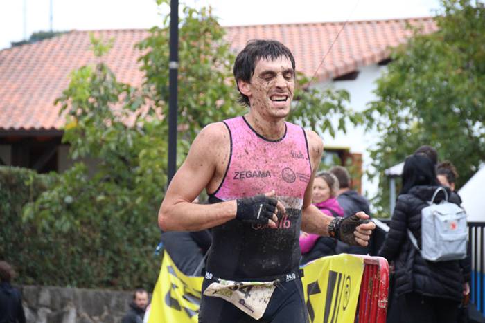 Lokaztuta Amasako XXIV. mendi duatloia 184 1477236891674