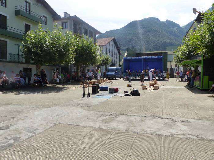 Kultura edo kirola, guztiak  94 1535469809009