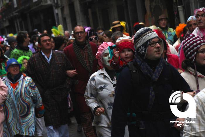 Pijamen iraultzak hartu du T 39 1488100070230