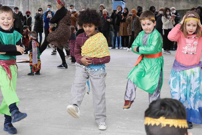 Inauteriak 22, eskolak 45 1645963568449