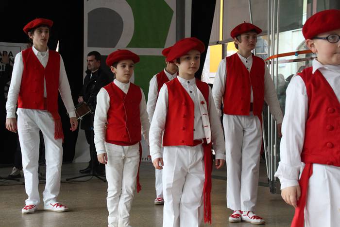 Sueltoan dabiltza 46 1521910023754