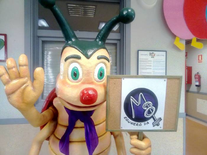 Martxoak 8 eskolan, aldarrikapen eguna