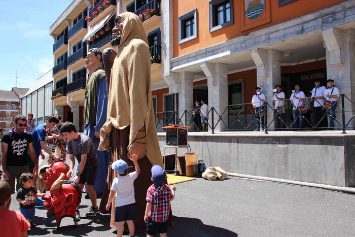 Anoetarrak oraindik ez dira  34 1561210239057