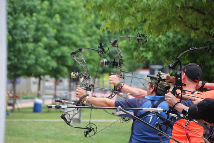 Arku-tiraketa Bihotzez elkar 21 1498391917438