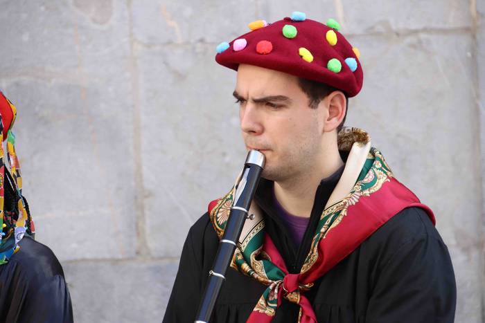 Ozenki Txistulari Taldea 24 1551446621158