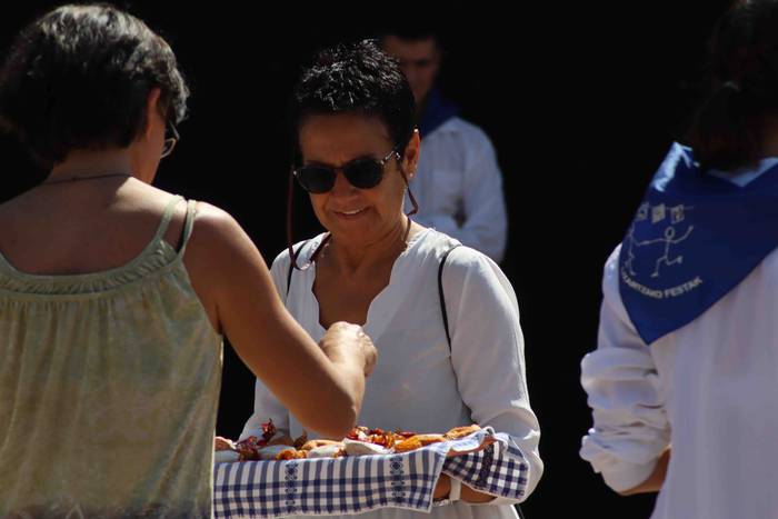 Dantzan igaro dute goiza Liz 25 1630841477582