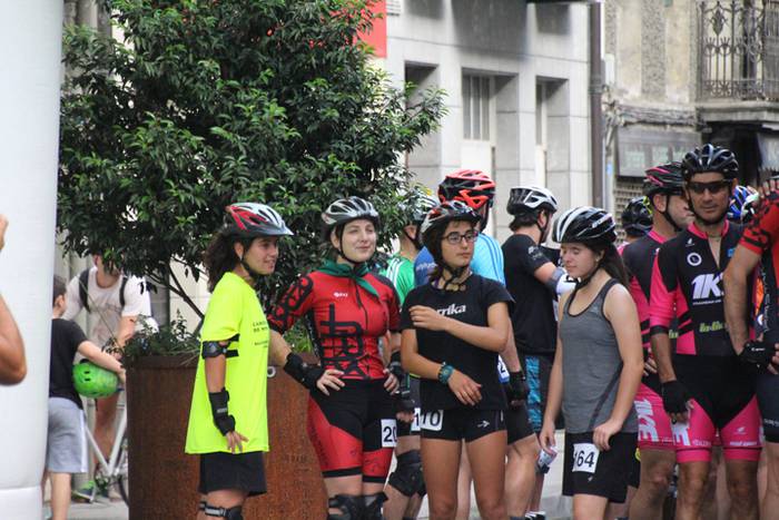 Festak ez du etenik Villabon 42 1501414704120