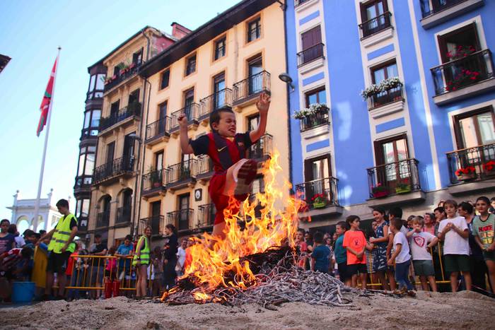 Tolosako Sanjoanak su txikia 64 1529778949496