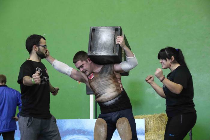 200 kiloko harri errektangul 34 1577023260727