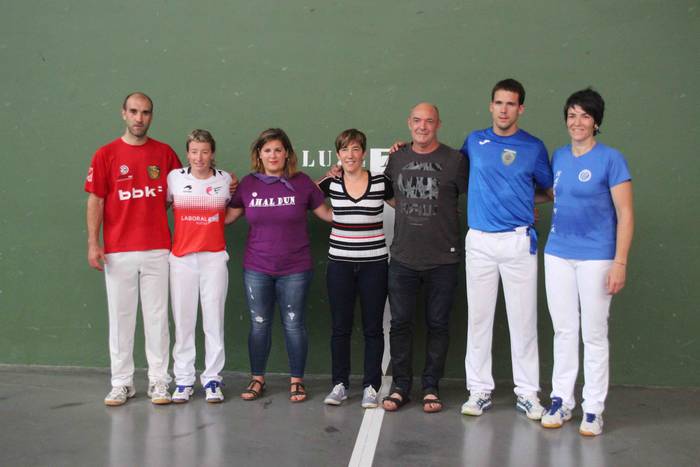 ikaztegieta bertso pilota mi 42 1533922911661