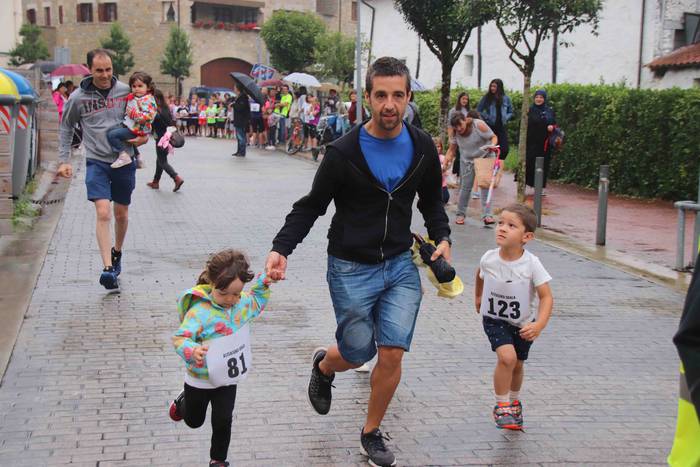 Asteasuko haurrek hasi dute  22 1530188044090