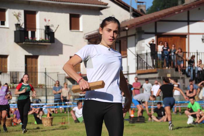 Asteasuko lagunarteko herri  53 1656445492996