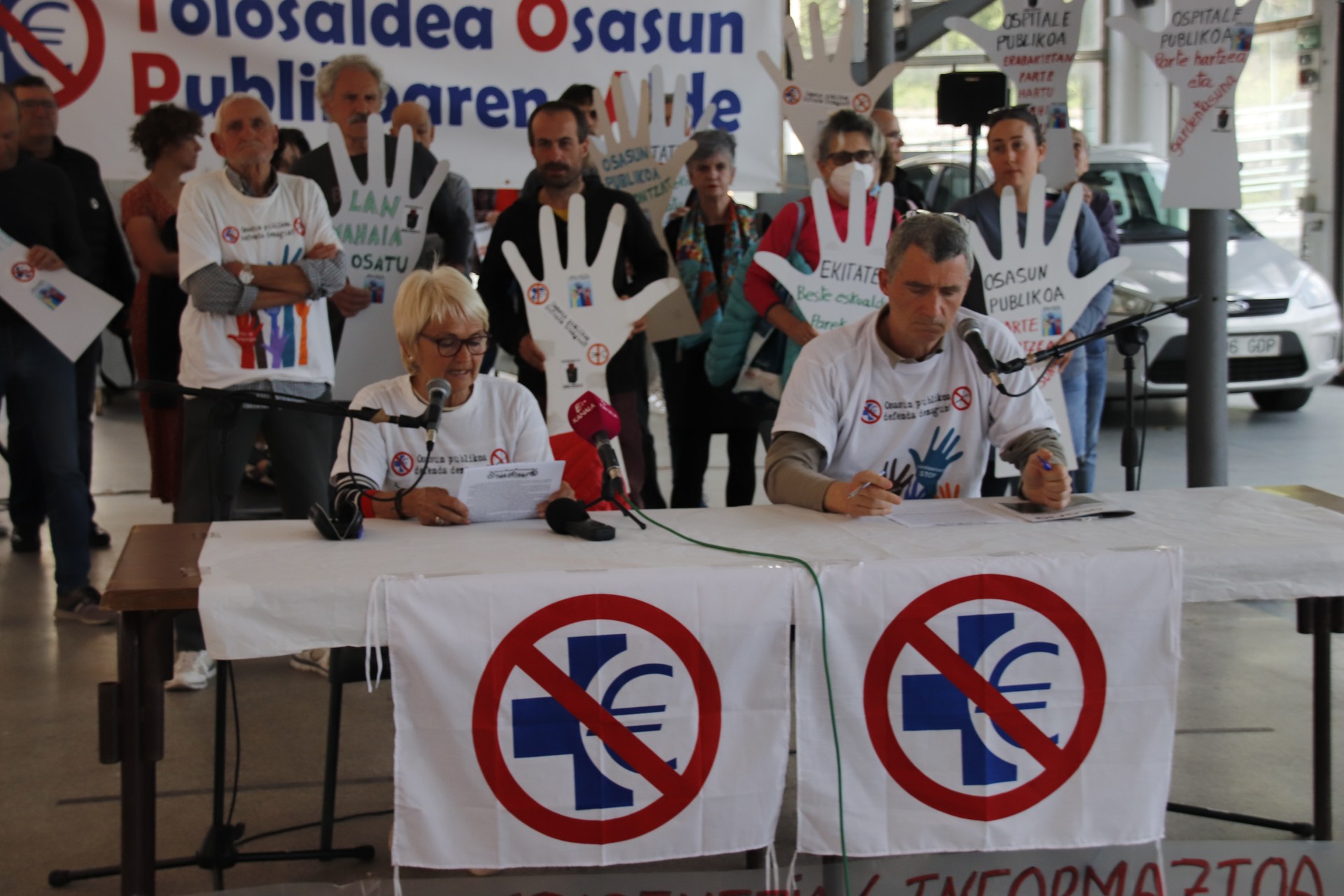 Asuncion Klinika publifikatzeko eskatu du TOPAk