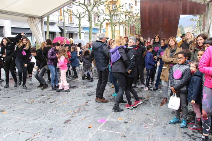 Azaroak 25 28 1574516259865