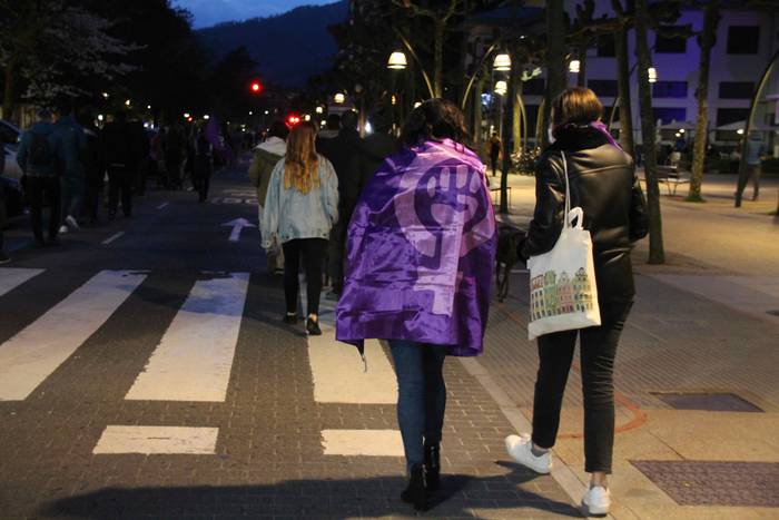 Emakumeek eskualdeko kaleak  49 1615231255526