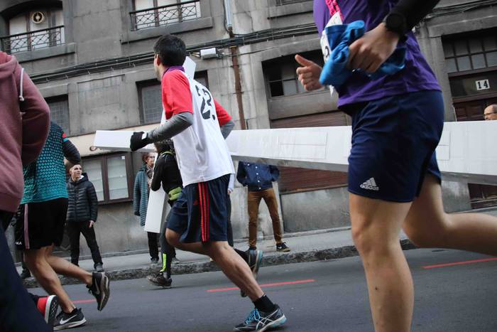 Uzturreko gurutzea lapurtu z 96 1577813961827