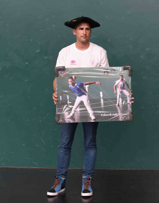 Ekitaldi hunkigarri, solidar 12 1654538298398