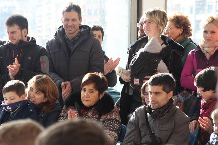 Zerkausia, egun batez antzok 6 1511703126187