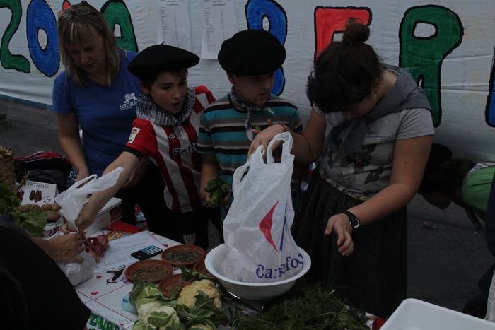 Samaniego eskolan azoka berezia 3 1446827159291