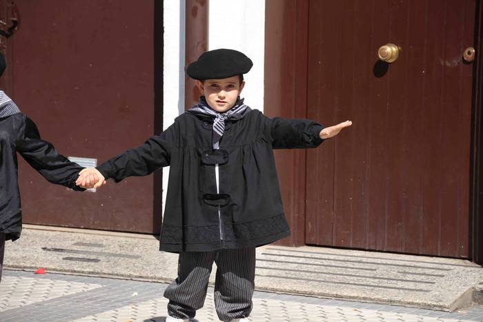 Villabona-dantzari-eguna-Oin 44 1553345925914