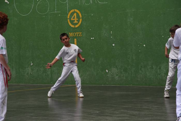 Txikienen handiena 38 1502800281151