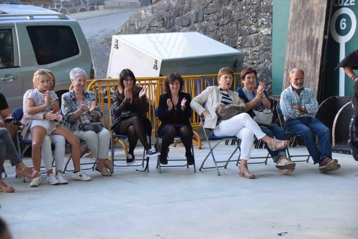 Jakesen ausardia, auzotarren 44 1538330929265