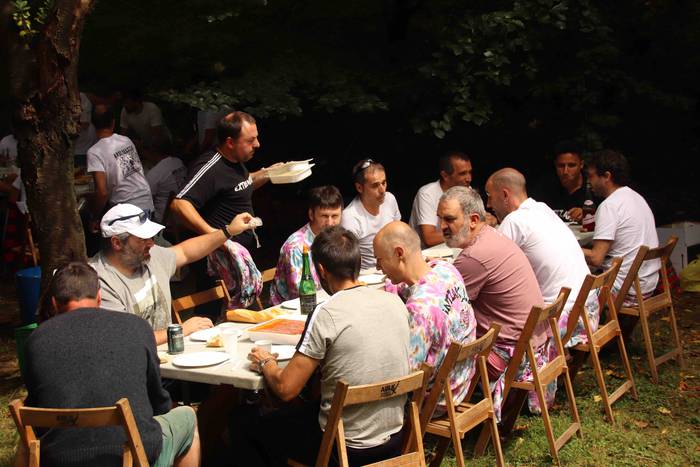 Kuadrillan bazkaltzea bezala 38 1564494480099