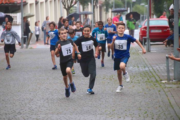 Asteasuko haurrek hasi dute  61 1530188663649